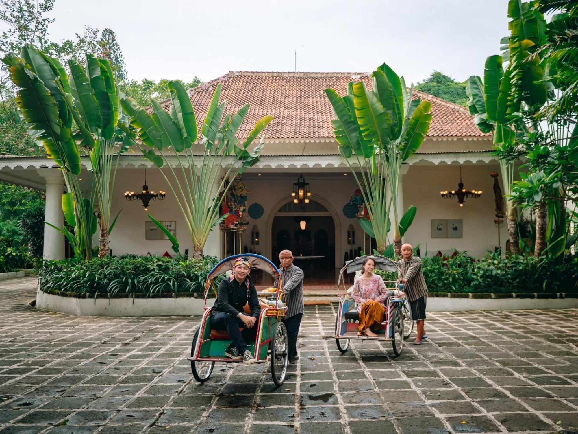 Hotel Tugu Blitar Exterior foto